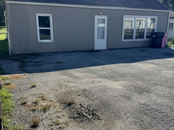 104 5th Street , Colona, IL 61241