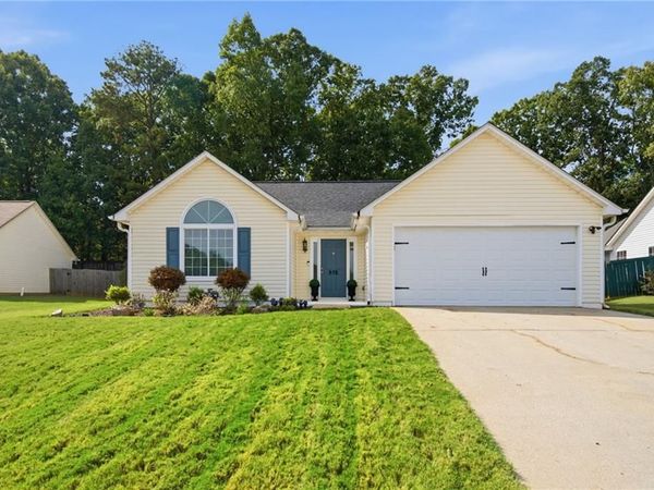 978 Chase Trail, Mcdonough, GA 30253