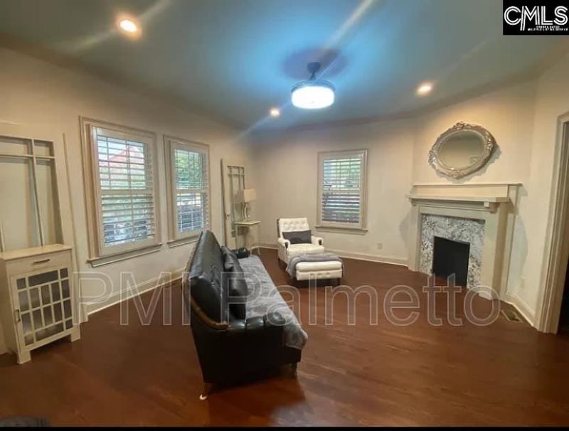 816 Oak Street Photo 11