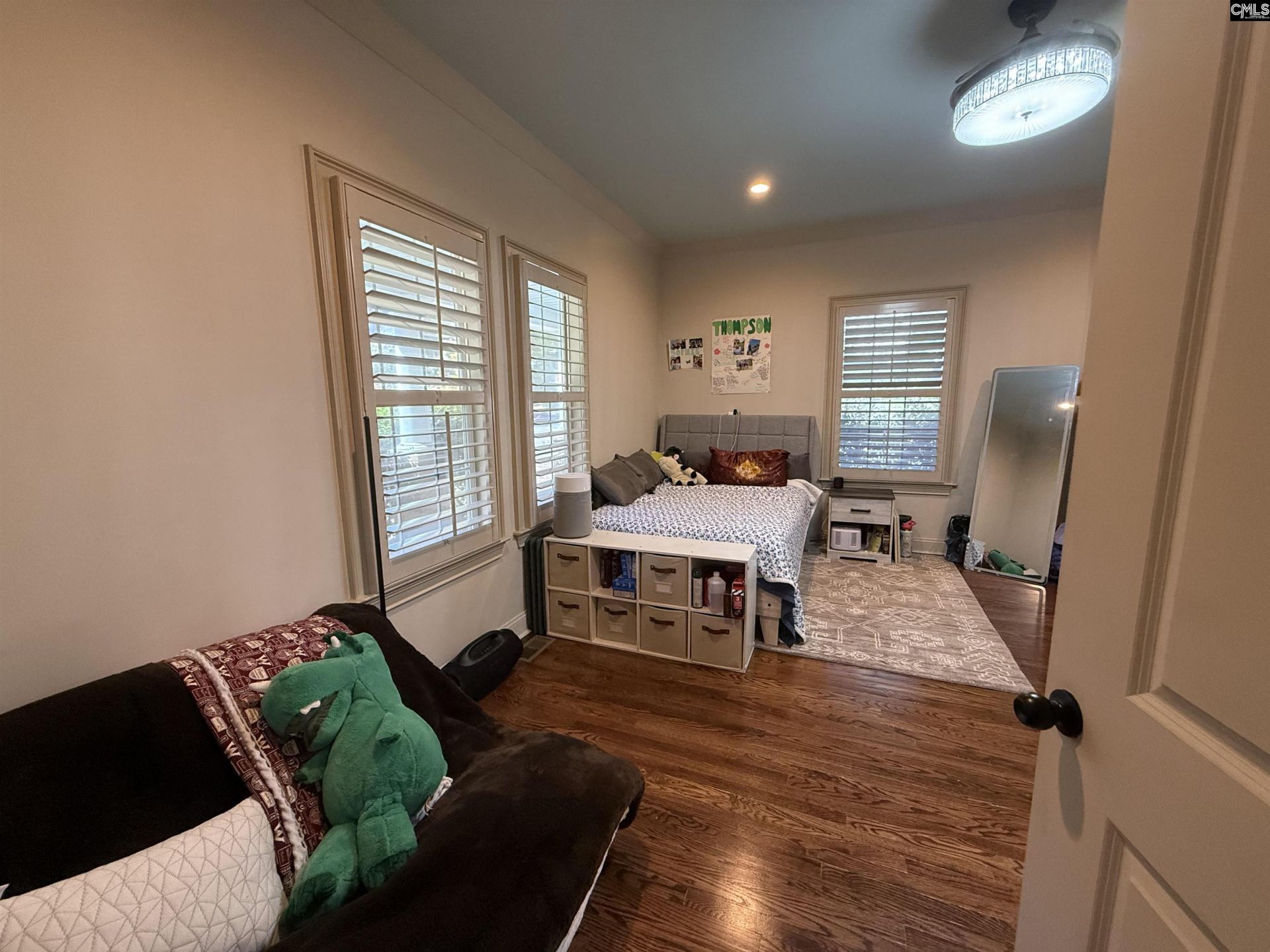 816 Oak Street Photo 7
