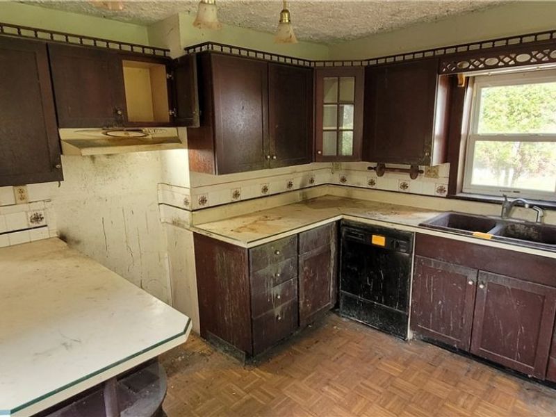 1240 Maple Avenue, Atwater, OH 44201 Photo 8