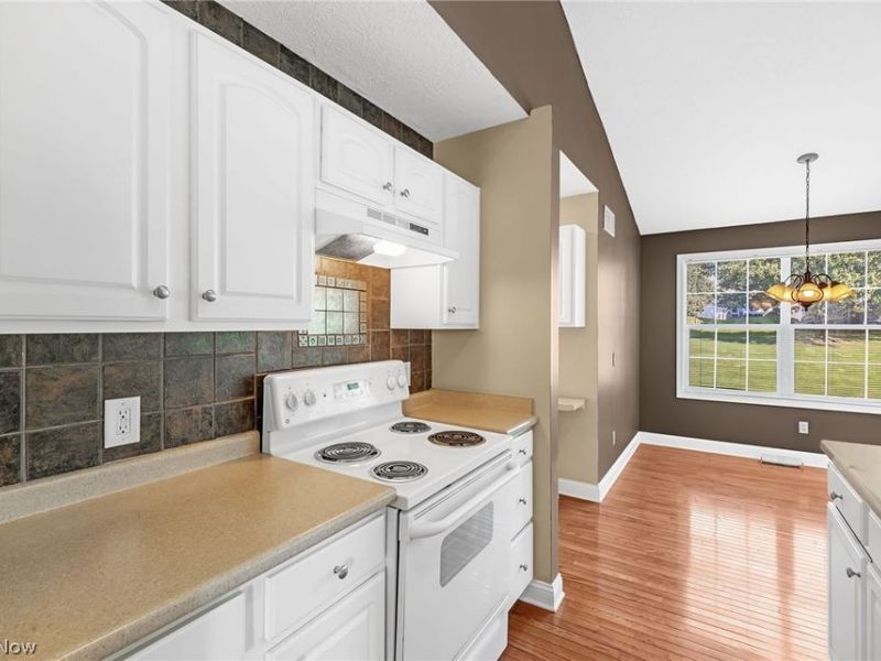 3980 Arbor Creek Avenue NW, Canton, OH 44718 Photo 13
