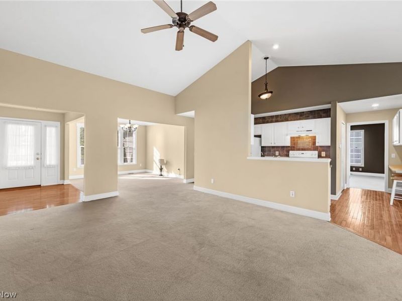 3980 Arbor Creek Avenue NW, Canton, OH 44718 Photo 19