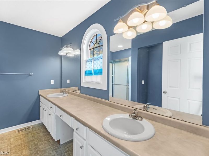 3980 Arbor Creek Avenue NW, Canton, OH 44718 Photo 27