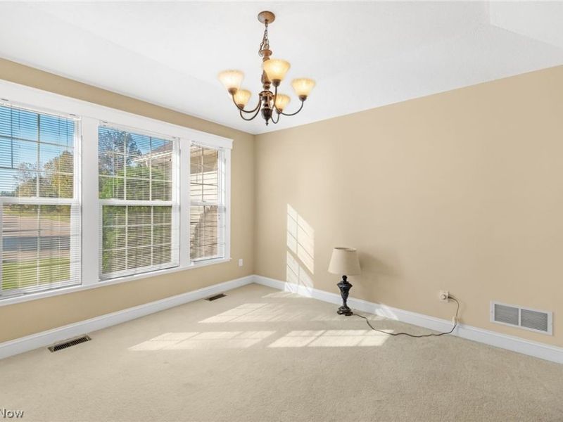 3980 Arbor Creek Avenue NW, Canton, OH 44718 Photo 3