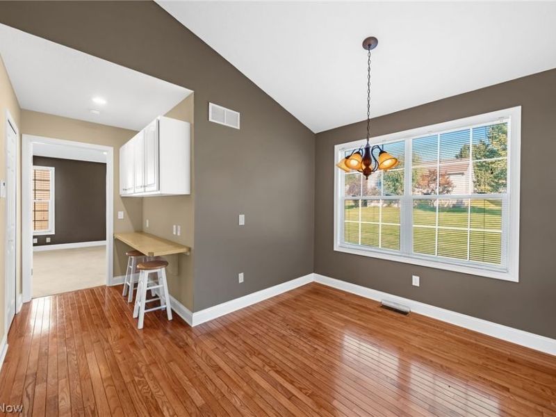 3980 Arbor Creek Avenue NW, Canton, OH 44718 Photo 7
