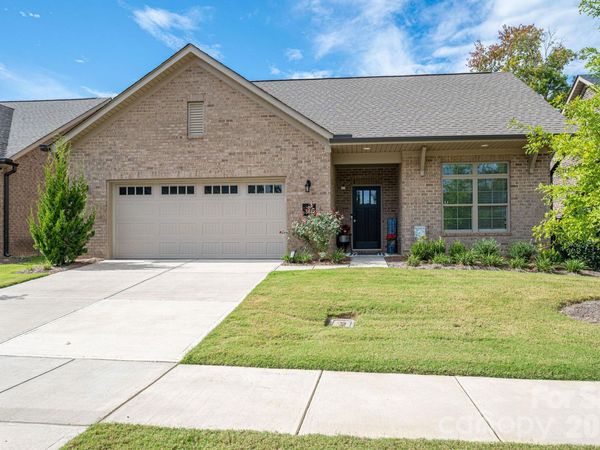314 Lifestyle Court , Gastonia, NC 28056