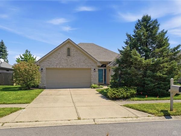 9569 Country Path Trail, Miamisburg, OH 45342