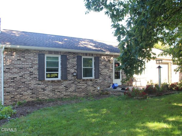 77 HIDDEN FARM Lane, Winfield, PA 17889