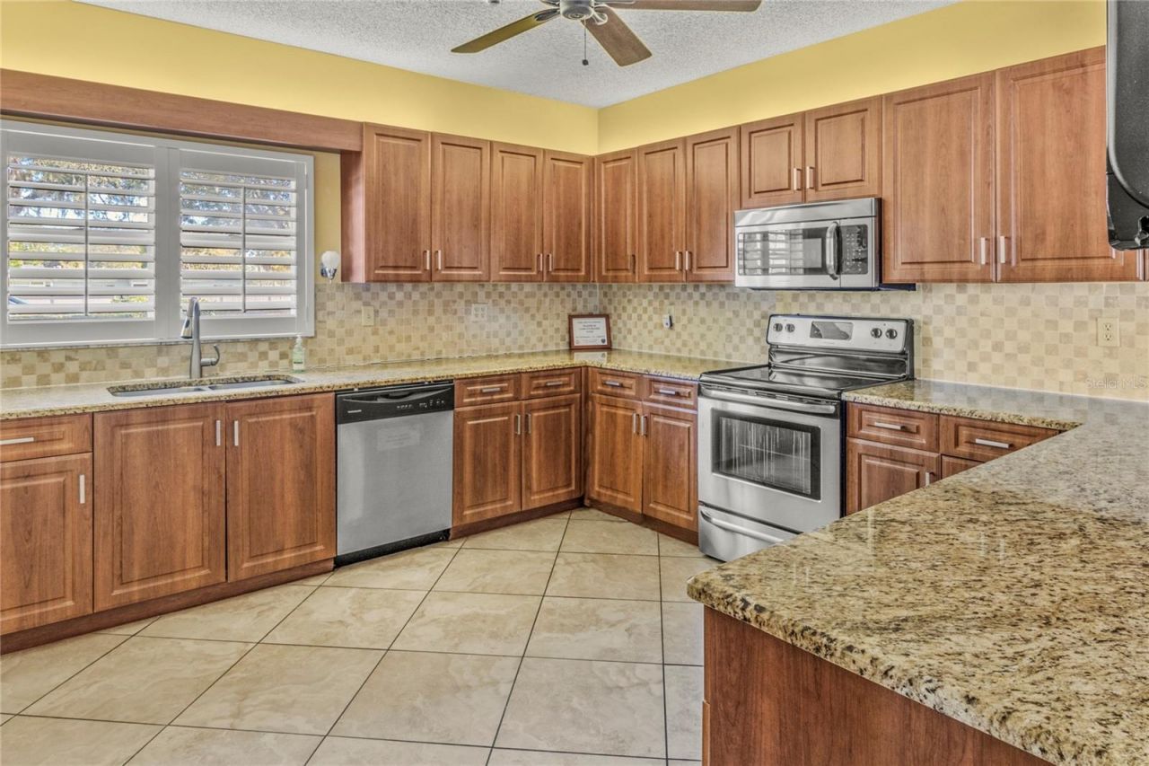 3780 Pinebrook Circle, Unit 307, Bradenton, FL 34209 Photo