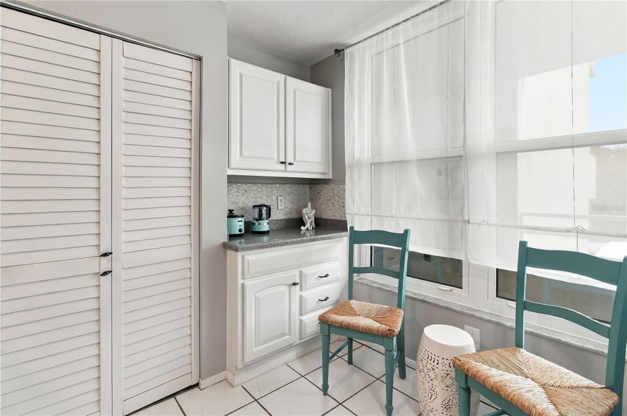 3780 Pinebrook Circle, Unit 307, Bradenton, FL 34209 Photo