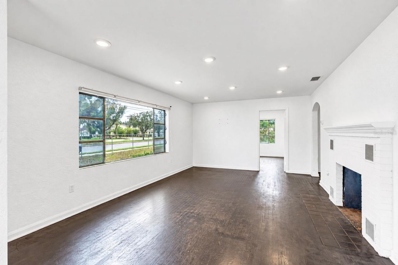350 S Ronald Reagan Boulevard , Longwood, FL 32750 Photo
