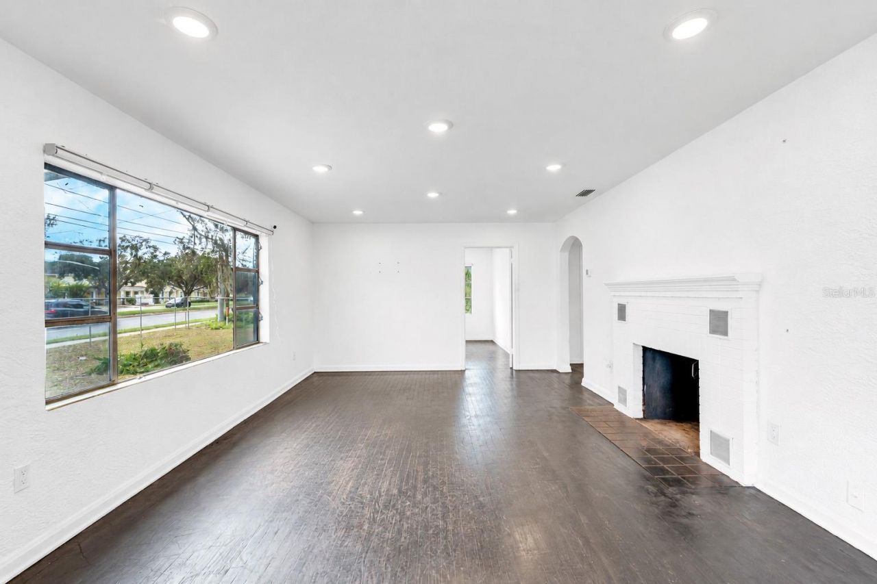 350 S Ronald Reagan Boulevard , Longwood, FL 32750 Photo