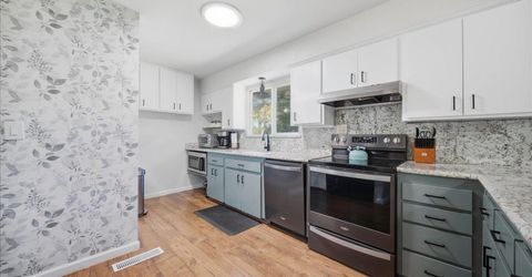 9075 Meadow Ln, Newcastle, CA 95658 Photo