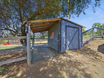 9075 Meadow Ln, Newcastle, CA 95658 Photo