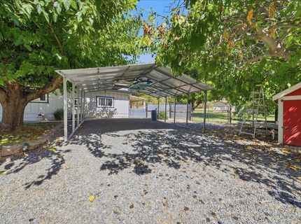 9075 Meadow Ln, Newcastle, CA 95658 Photo