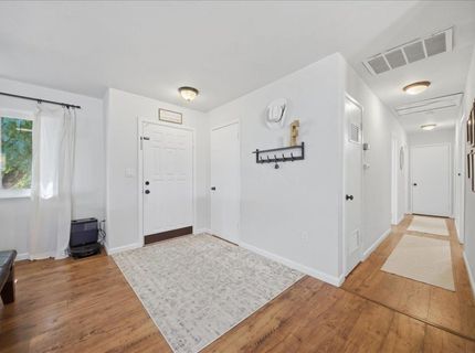 9075 Meadow Ln, Newcastle, CA 95658 Photo