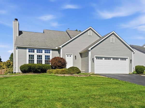 12255 Bentwood Farms Drive , Pickerington, OH 43147