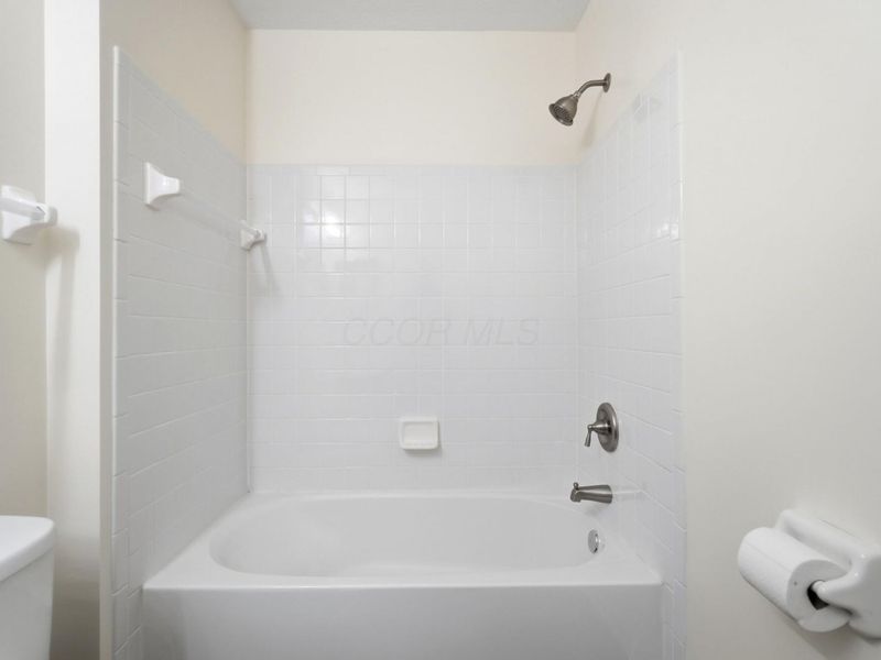 12255 Bentwood Farms Drive, Pickerington, OH 43147 Photo 36