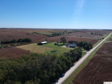 72912 608 Avenue, Sterling, NE 68443