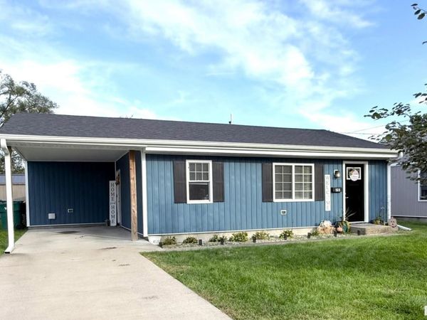 969 OLIVE Street, Galesburg, IL 61401