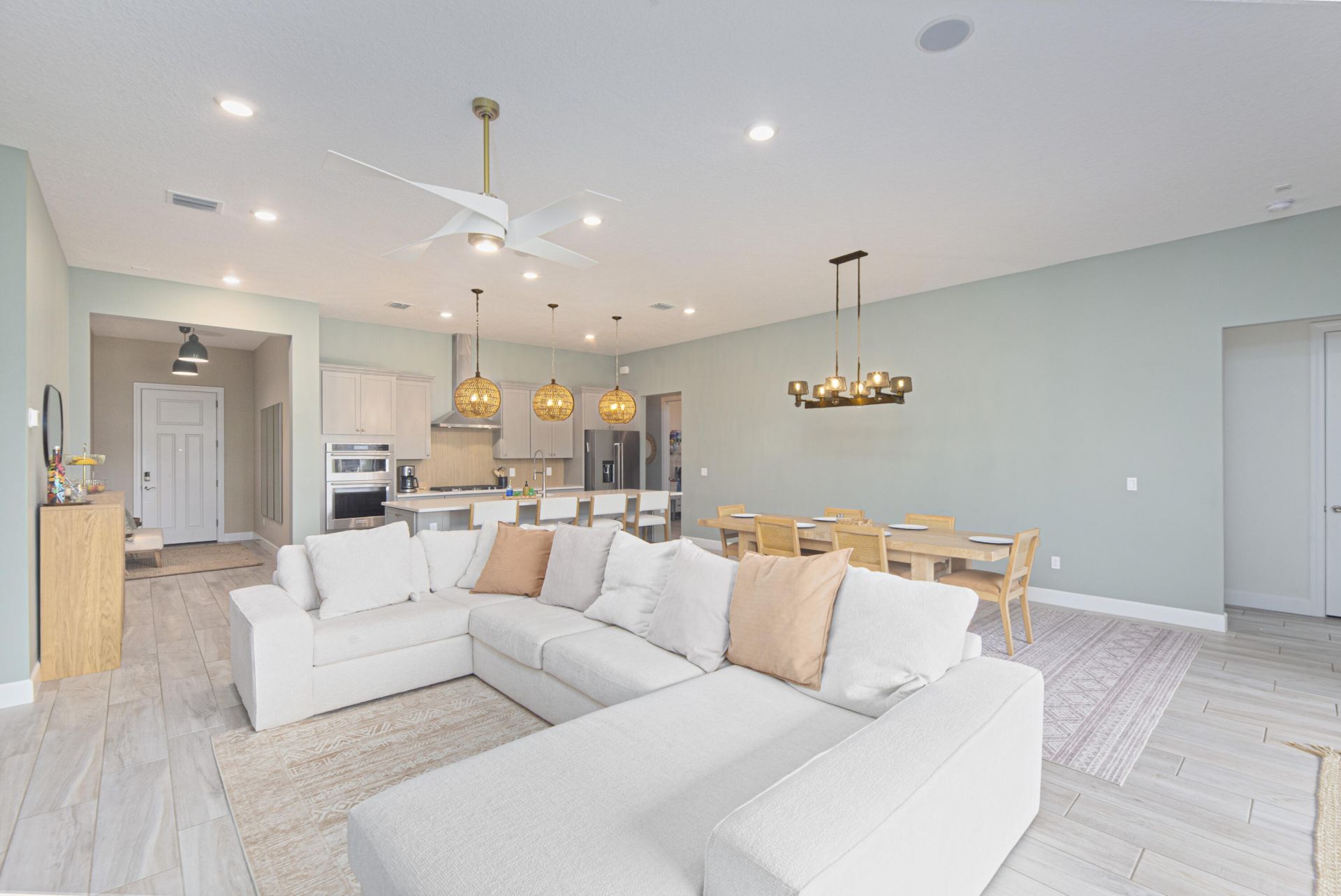 652 SE Boboli Way, Port Saint Lucie, FL 34984 Photo