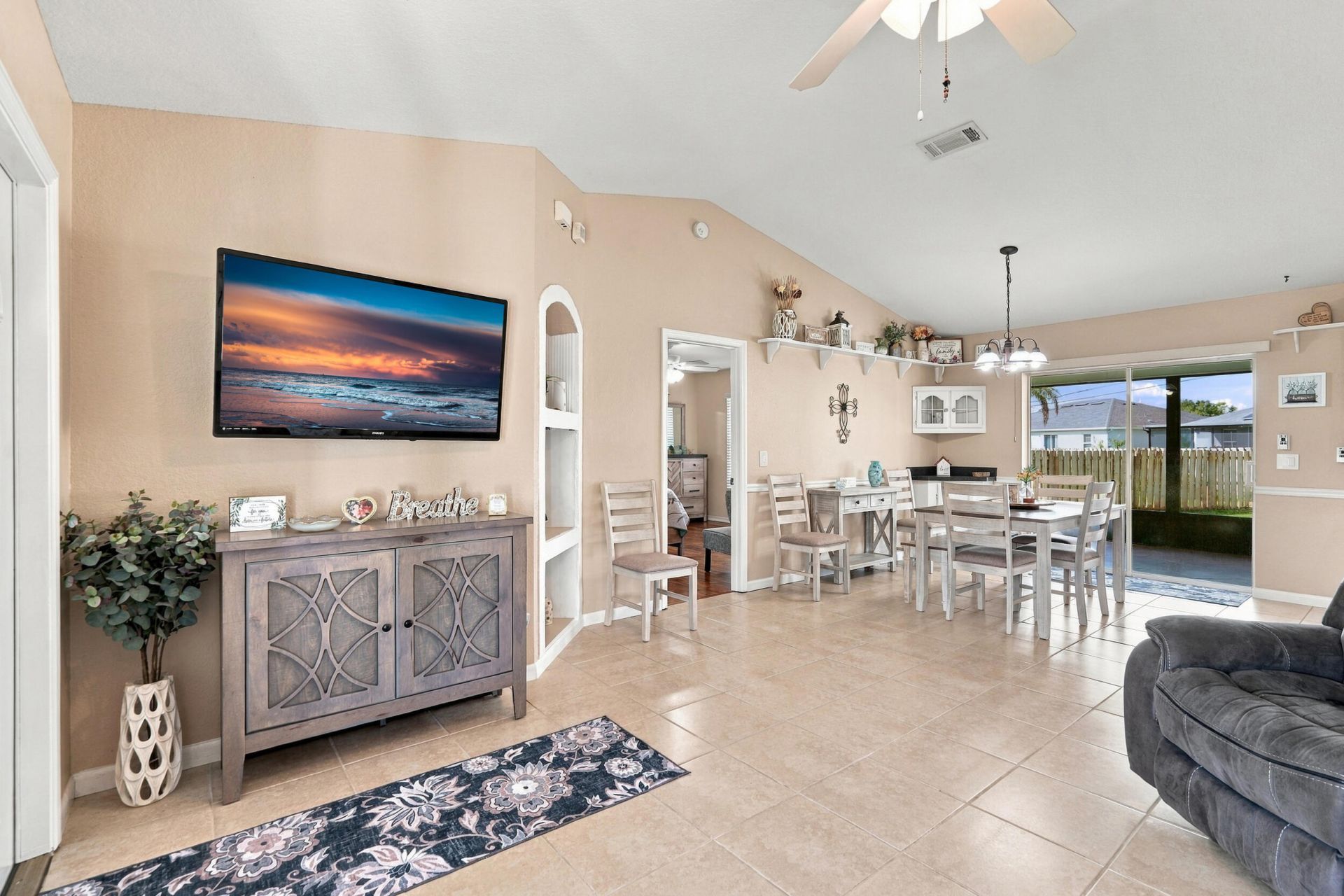 590 NW Haven Street, Port Saint Lucie, FL 34983 Photo