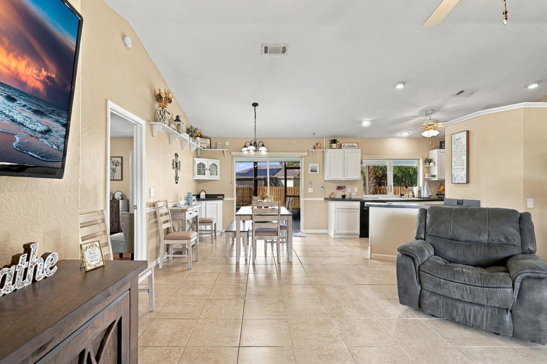 590 NW Haven Street, Port Saint Lucie, FL 34983 Photo