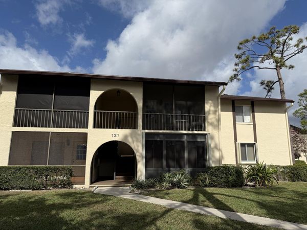 131 Lake Pine Circle, Unit D2, Greenacres, FL 33463