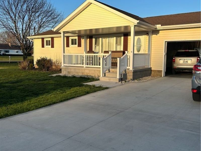 21846 Ileen Drive, West Lafayette, OH 43845 Photo 1