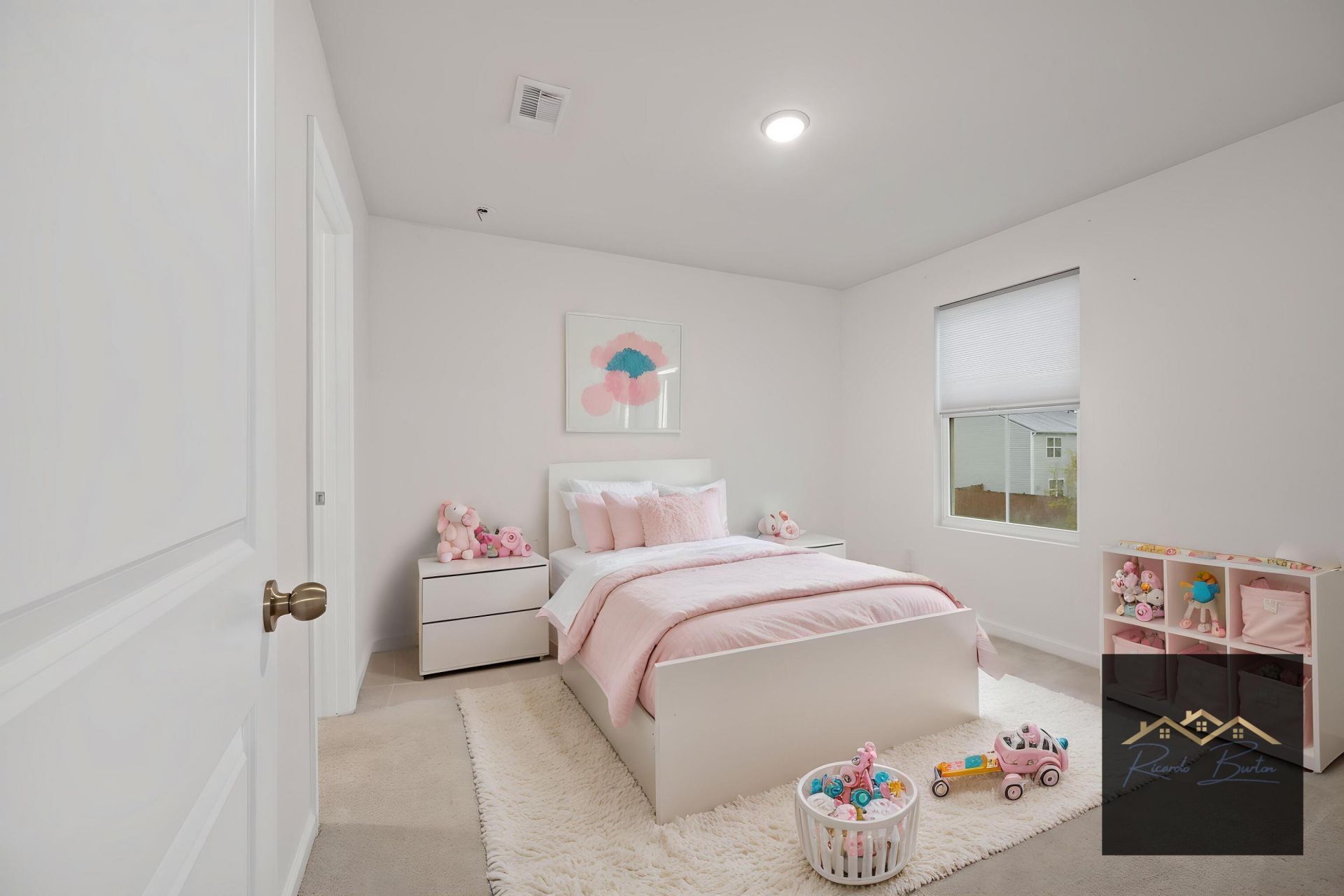 111 Eldridge Street Photo 32