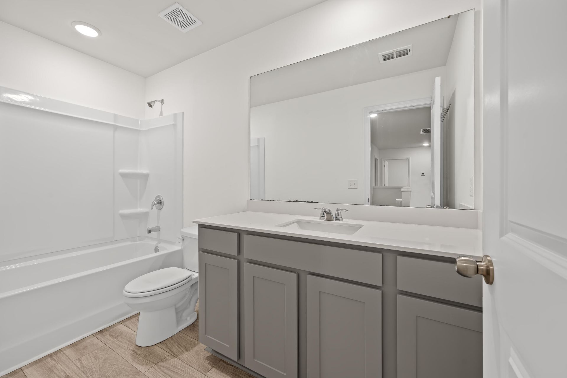111 Eldridge Street Photo 35