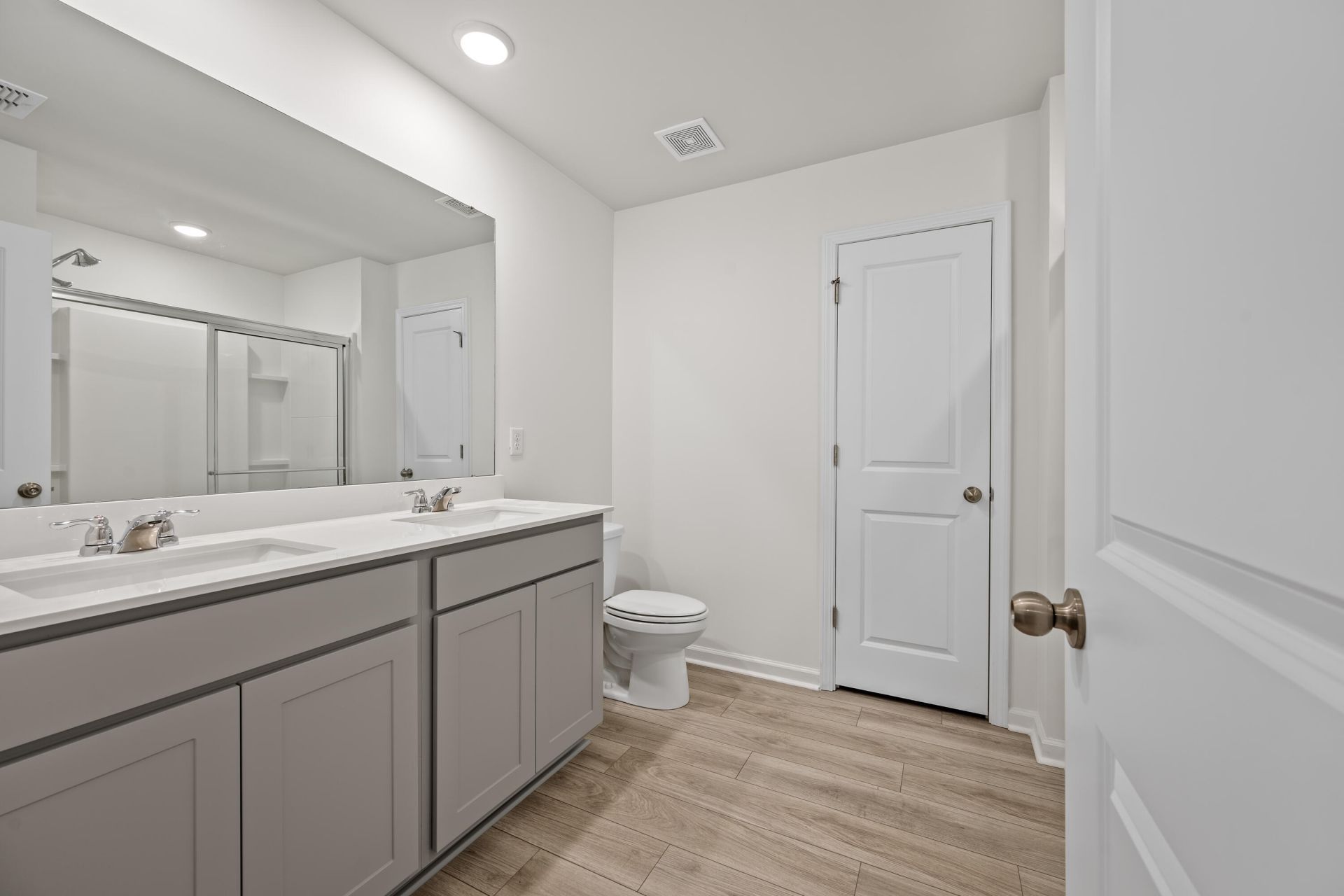 111 Eldridge Street Photo 48