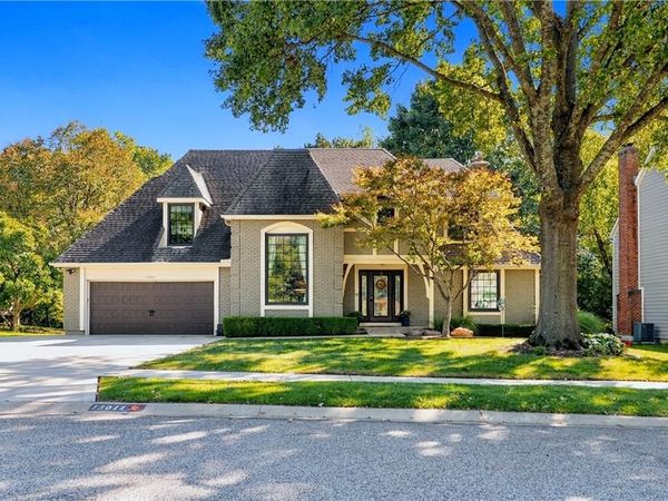13011 W 83rd Terrace, Lenexa, KS 66215