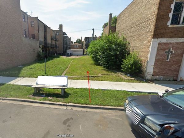 8050 S Ashland Avenue , Chicago, IL 60620