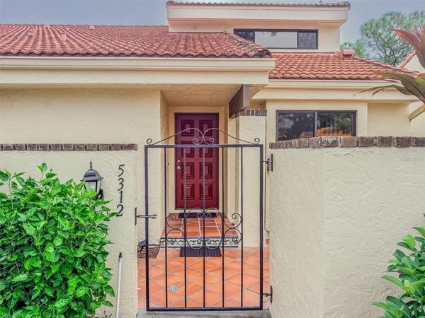 5312 HUNTINGWOOD COURT , Unit 39, SARASOTA, FL 34235
