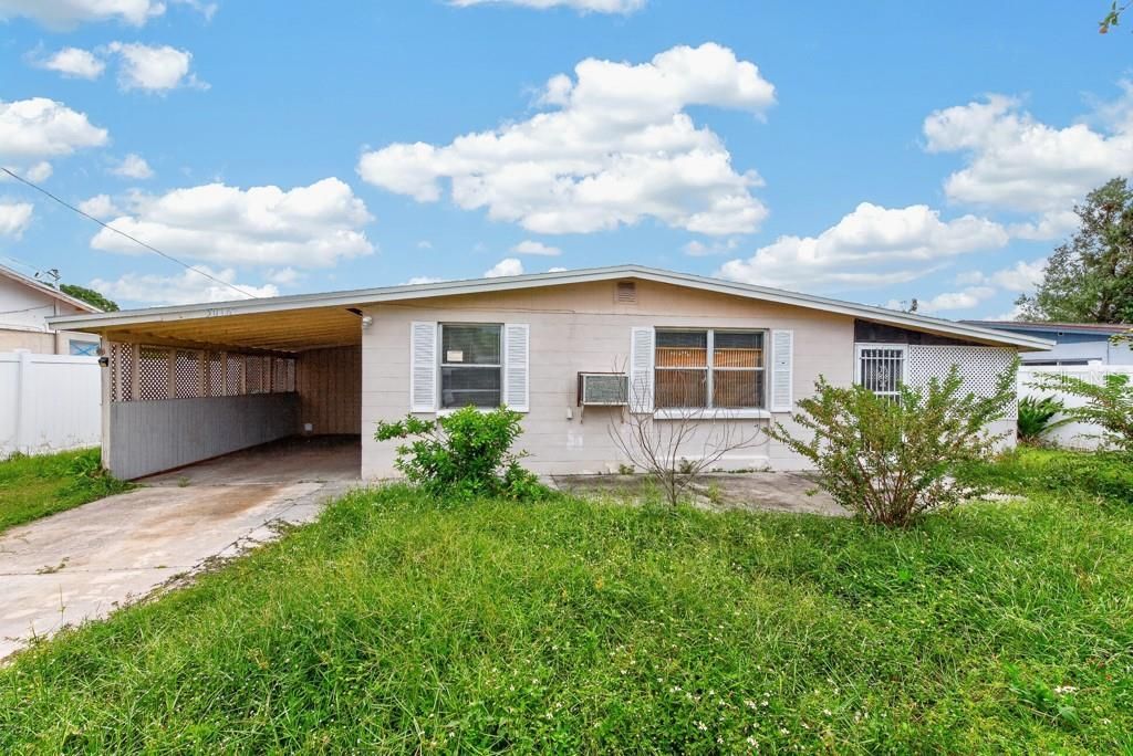 5016 S 85th Street, Tampa, FL 33619 Main Photo