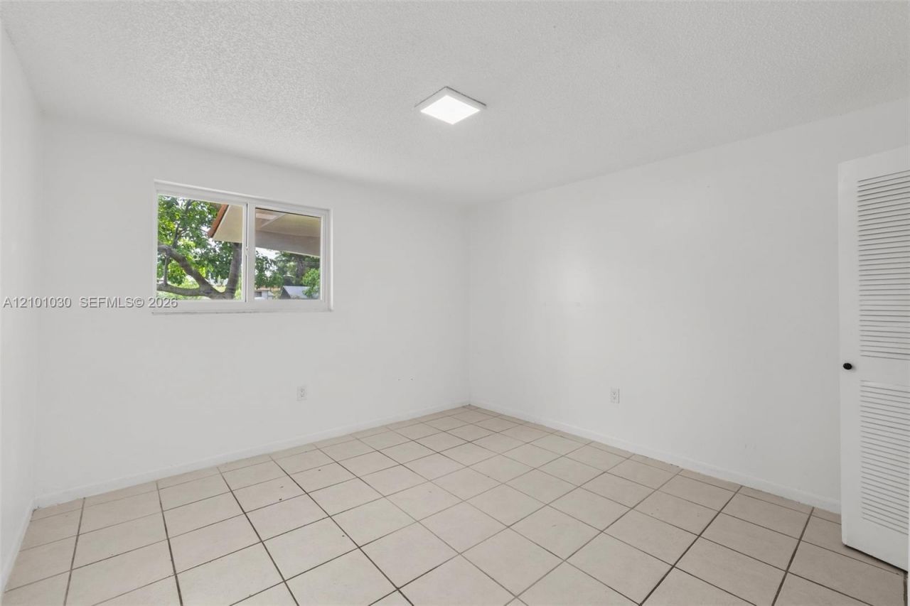 1816 NW 22nd Ct , Miami, FL 33125 Photo