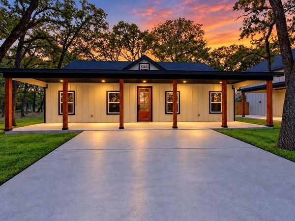 203 Seagrove Lane, Quinlan, TX 75474