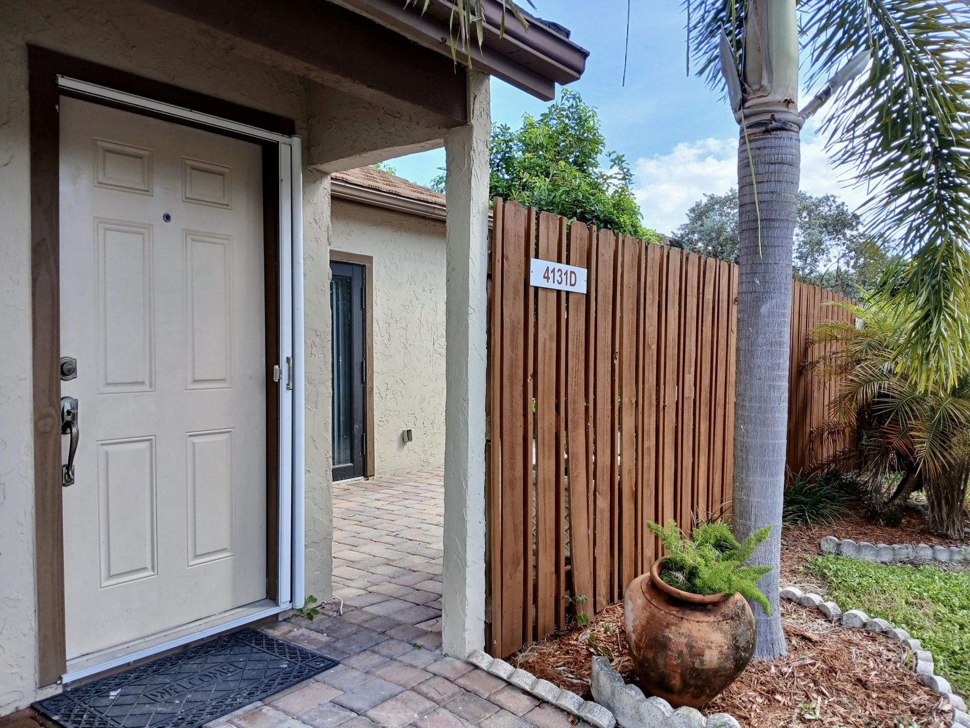 4131 Palm Bay Circle, Unit D, West Palm Beach, FL 33406 Photo