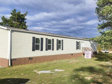 1561 Airport Road, Moneta, VA 24121