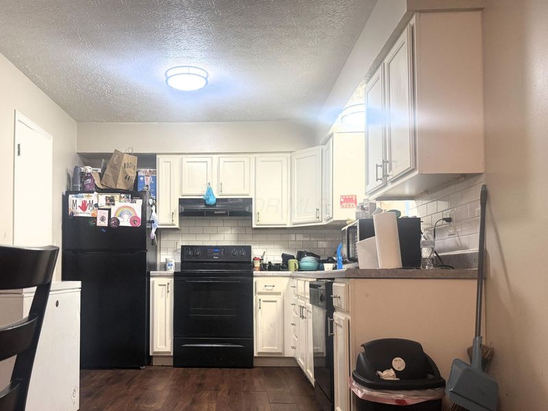 4856-4860 Briston Drive, Columbus, OH 43221 Photo 2