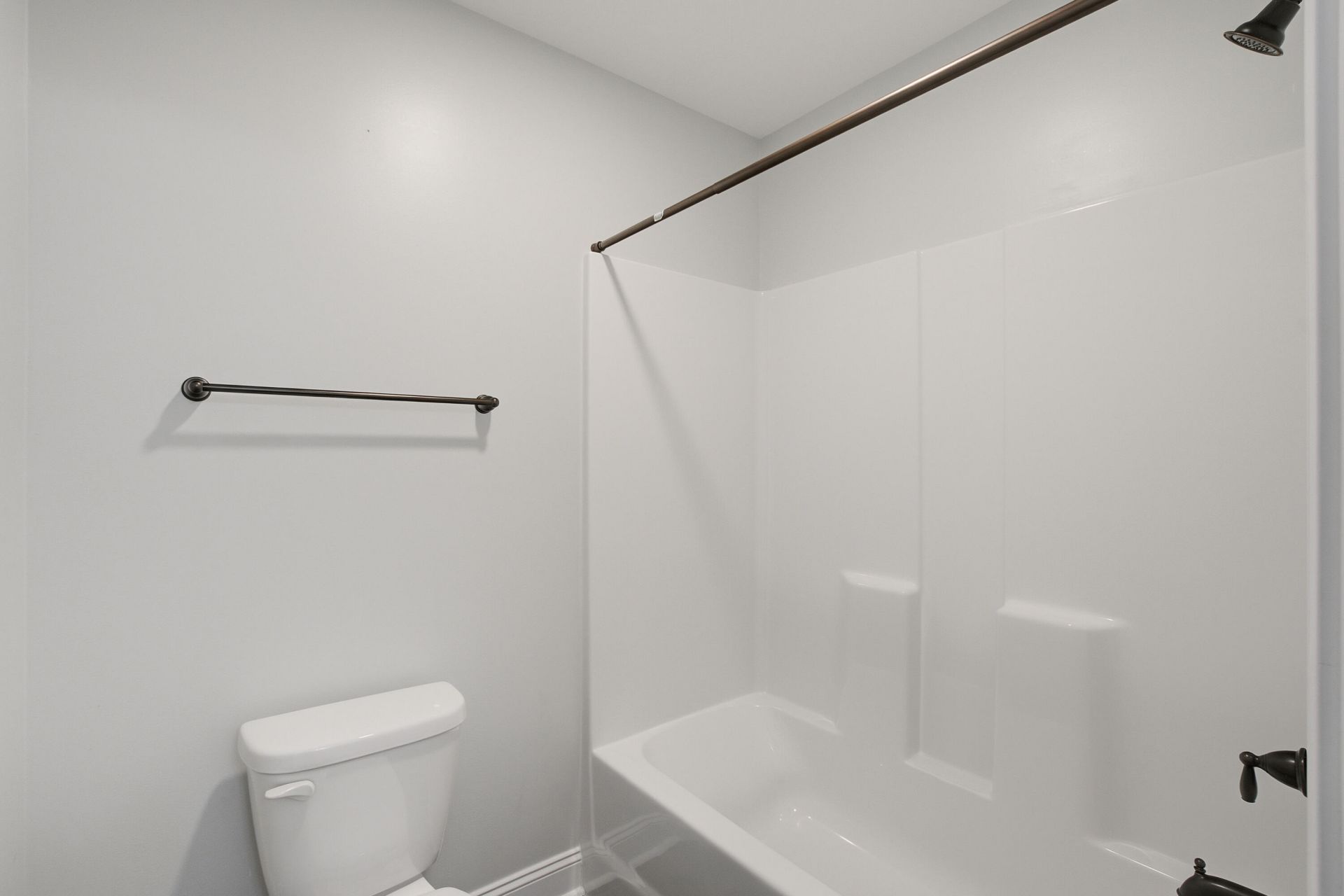 108 Barbour Court Photo 36