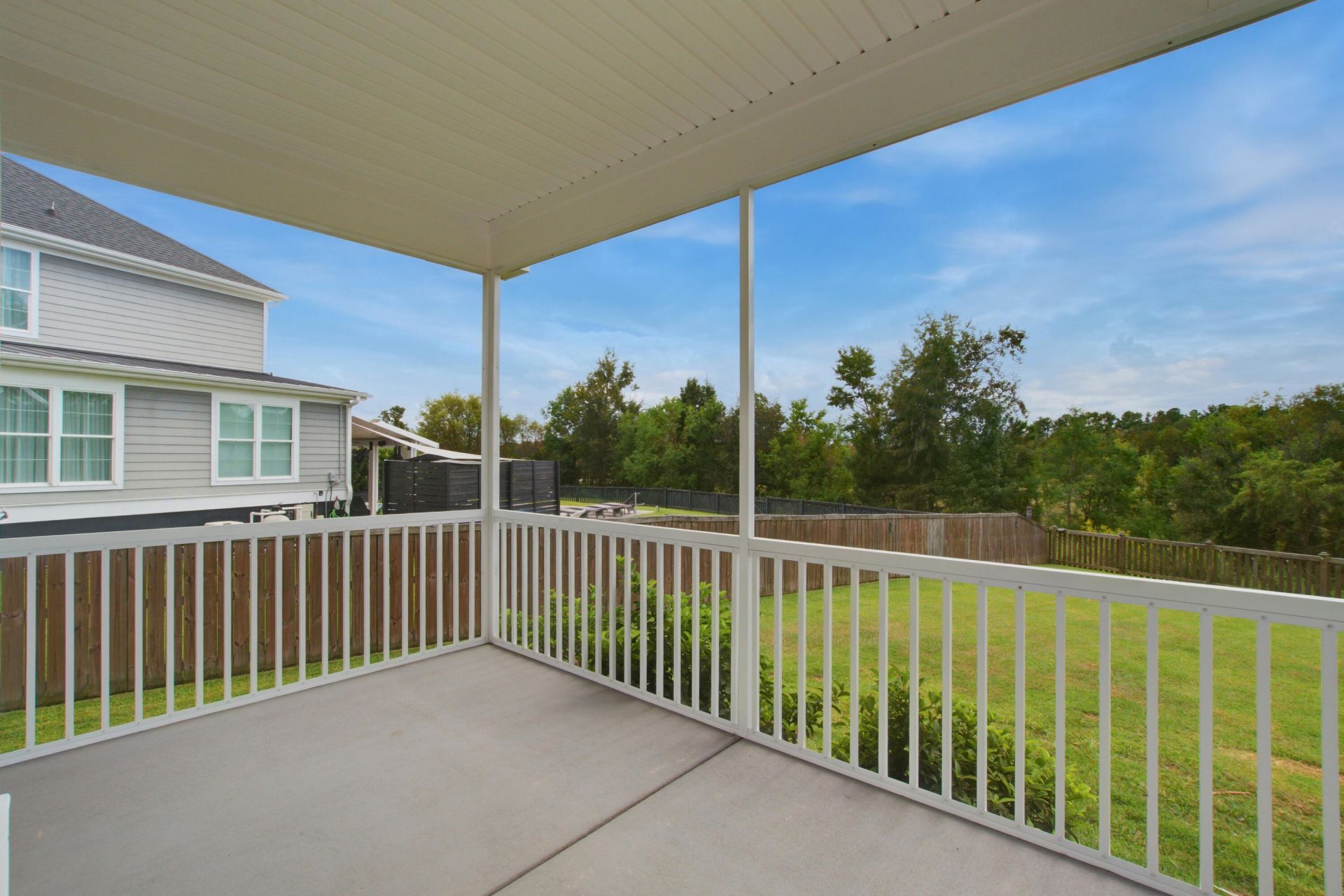 108 Barbour Court Photo 41