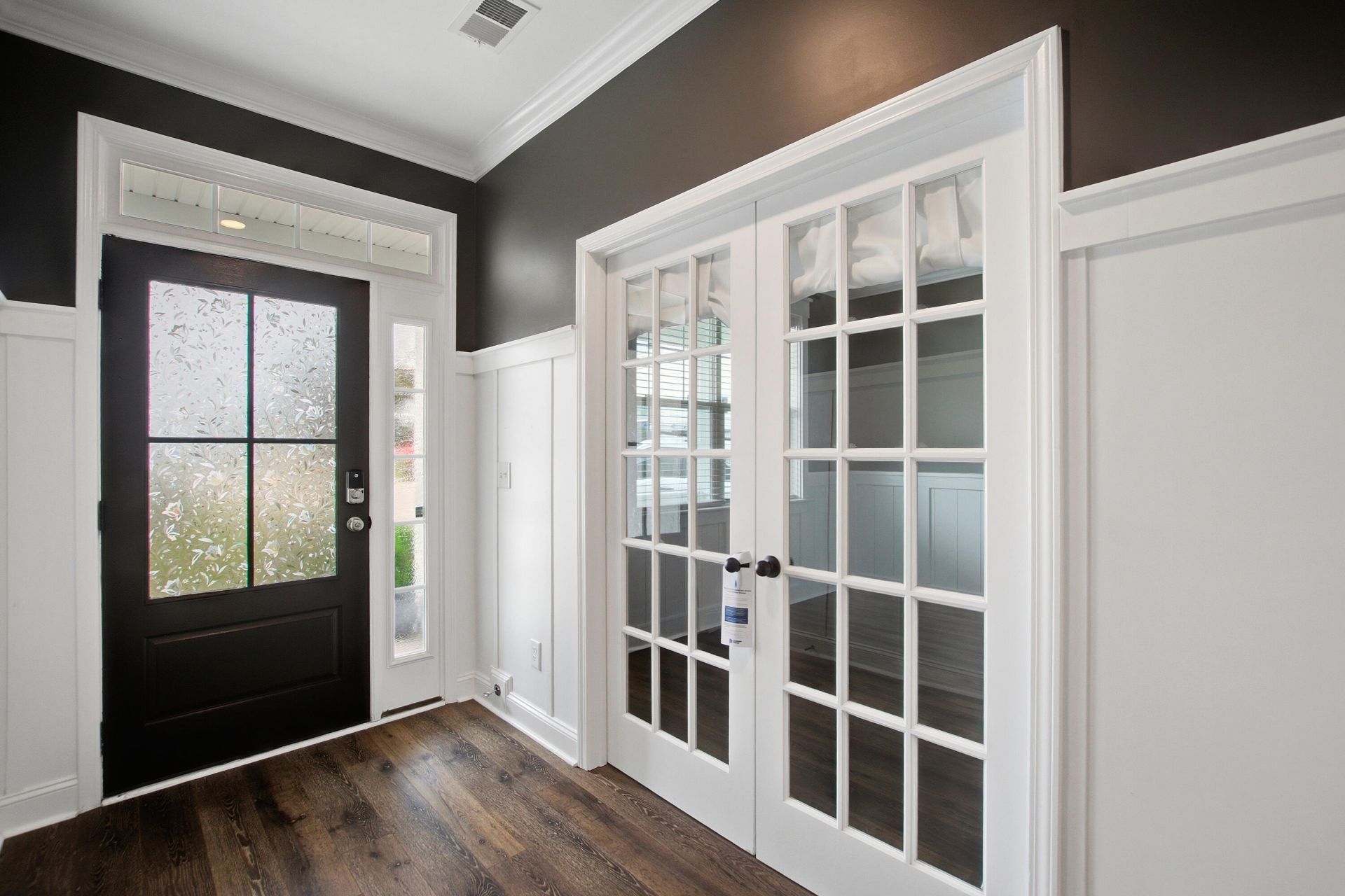 108 Barbour Court Photo 7