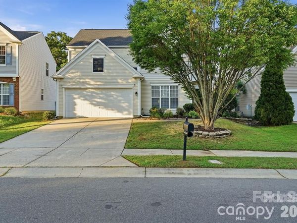 2910 Azalea Hills Drive , Charlotte, NC 28262