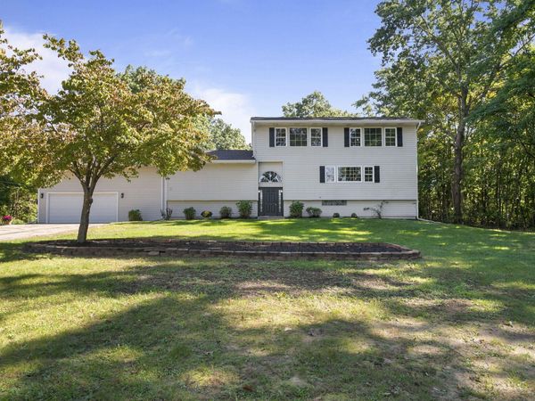 1821 S 15th Street, Niles, MI 49120
