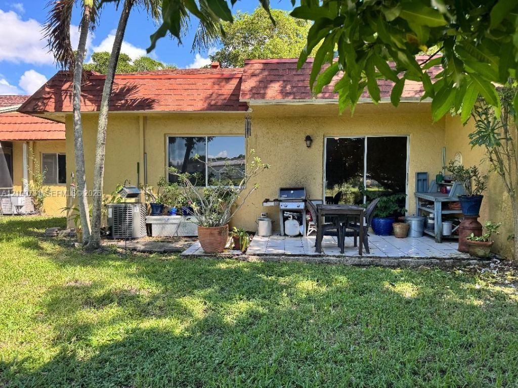 10742 La Placida Dr, Unit 8-B1, Coral Springs, FL 33065 Photo