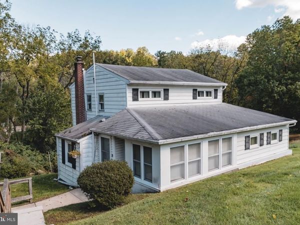 1991 CEDAR TOP ROAD, READING, PA 19607