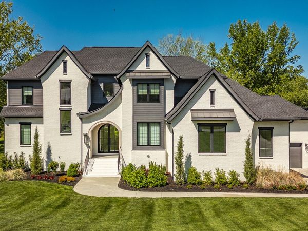 1305 Twin Springs Dr, Brentwood, TN 37027